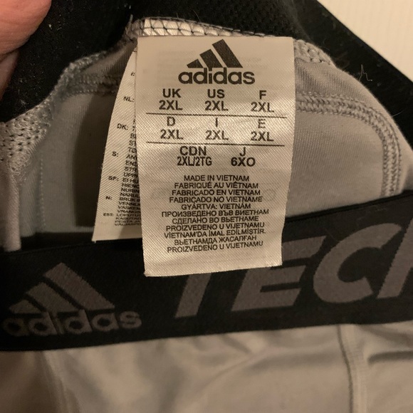 Adidas Techfit Smash 5-Pad Girdle, Mens Football Girdle, 2XL, Like New - Picture 3 of 10